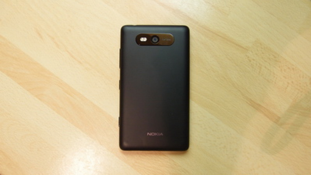 Nokia Lumia 820