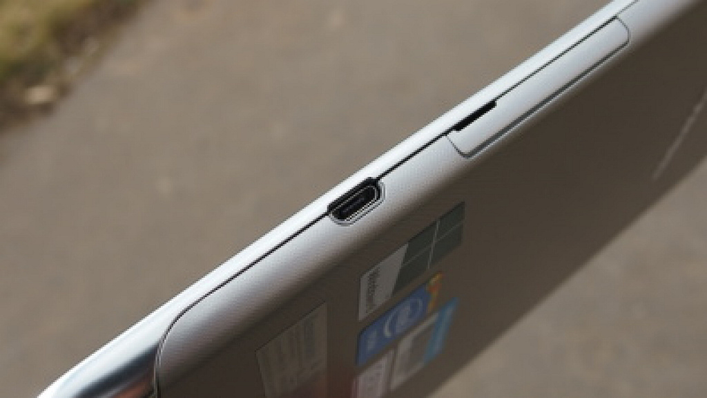 Acer Iconia W4 vs. Lenovo Miix 8 2