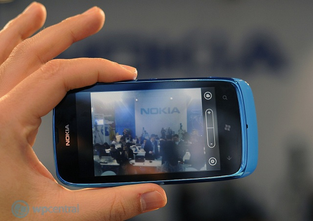 Nokia Lumia 610