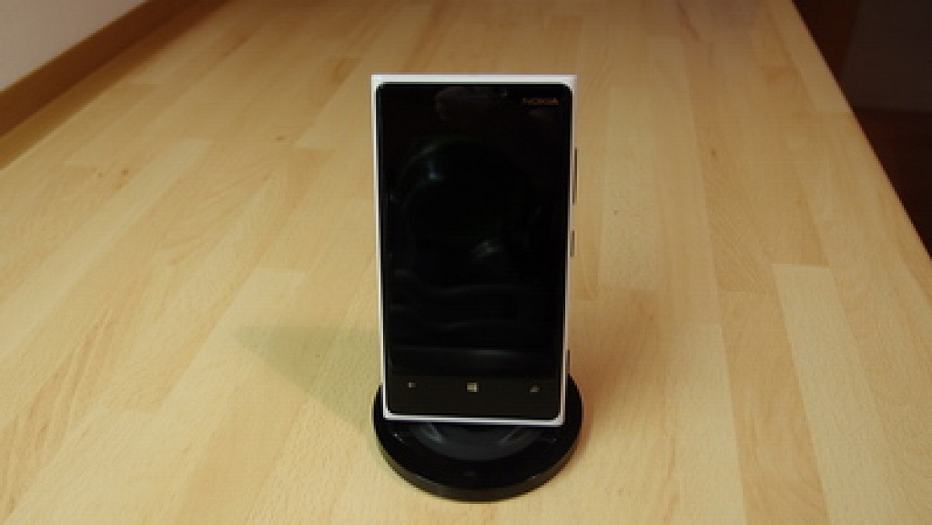 Nokia Wireless Charging Stand DT-910