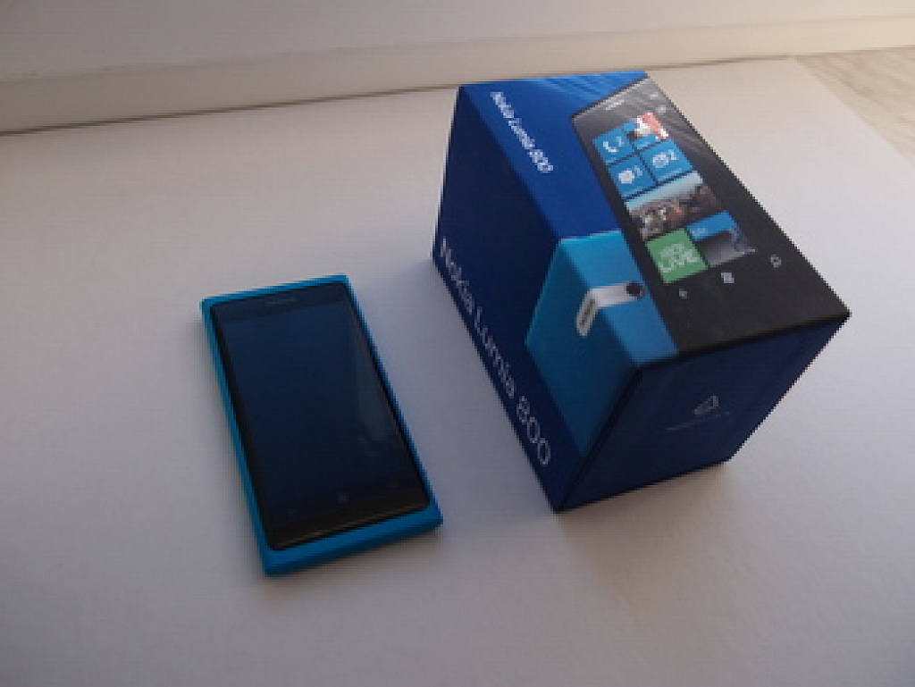 Nokia Lumia 800