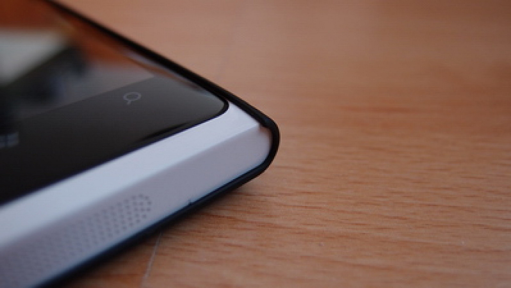 Nokia Lumia 800 originální kryt