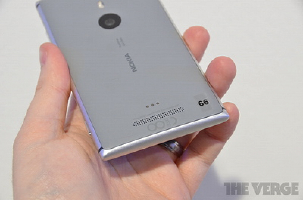 Nokia Lumia 925
