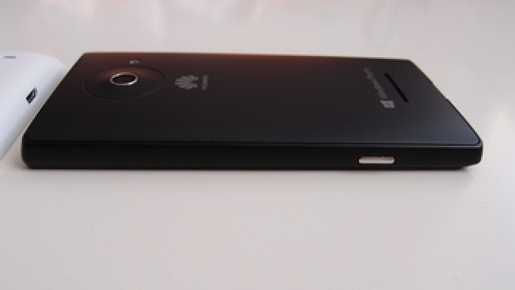 Nokia Lumia 520 vs. Nokai Lumia 620 vs. HTC 8S vs. Huawei Ascend W1