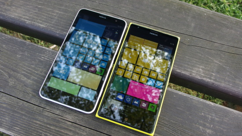 Nokia Lumia 1320 vs. 1520