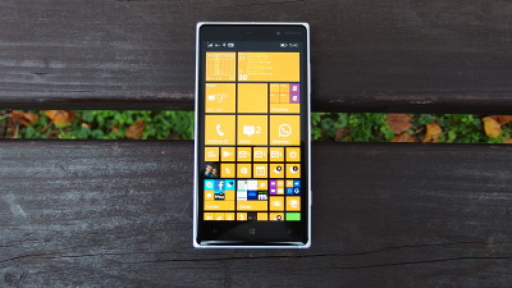 Nokia Lumia 830
