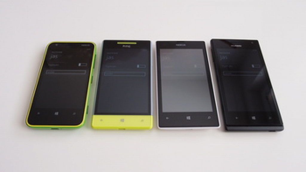 Nokia Lumia 520 vs. Nokai Lumia 620 vs. HTC 8S vs. Huawei Ascend W1