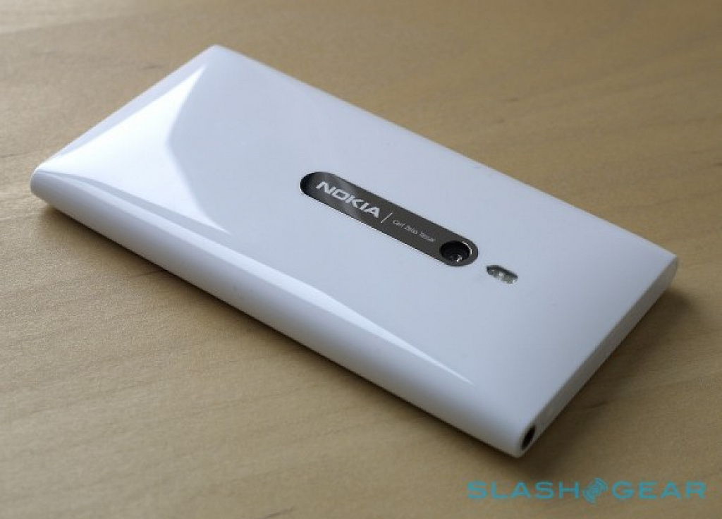 Nokia Lumia white
