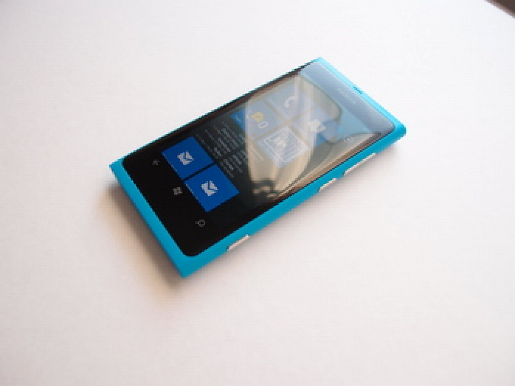 Nokia Lumia 800