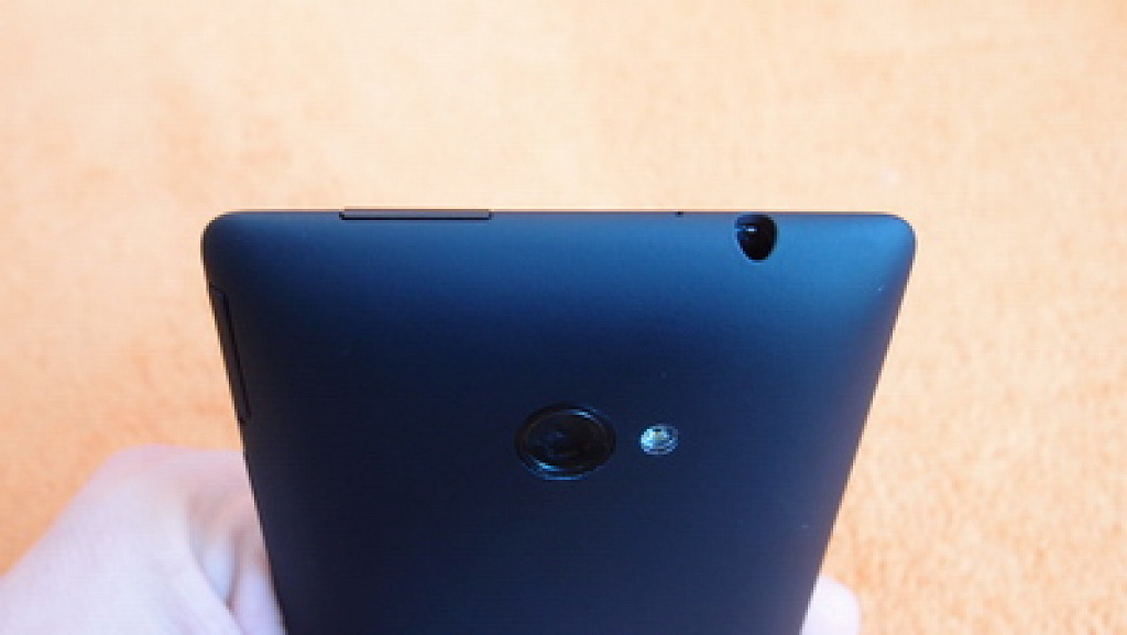 HTC 8X
