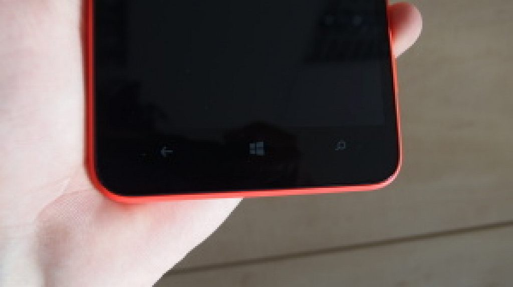 Nokia Lumia 1320 vs. 1520