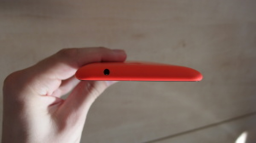 Nokia Lumia 1320 vs. 1520