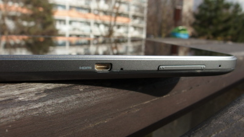 Acer Iconia W4 vs. Lenovo Miix 8 2
