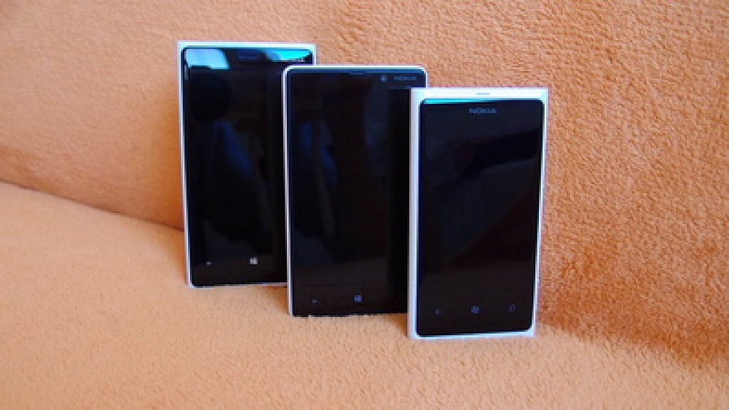 Nokia Lumia 800 vs. 820 vs. 920