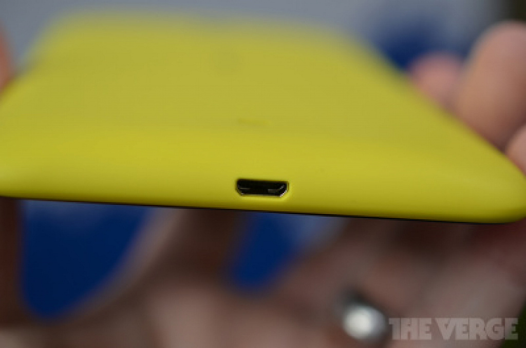 Nokia Lumia 1320