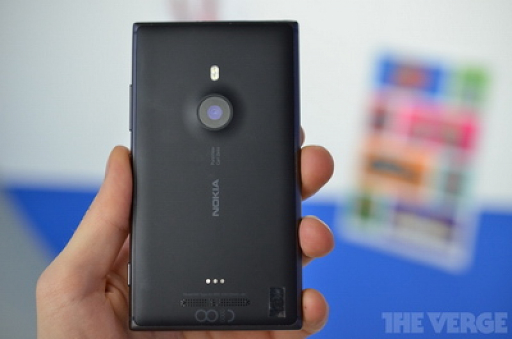 Nokia Lumia 925
