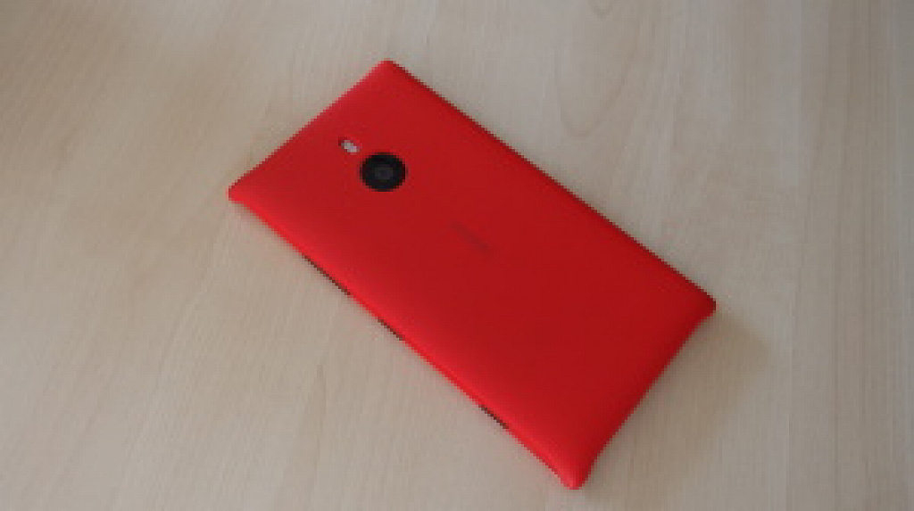 Nokia Lumia 1320 vs. 1520