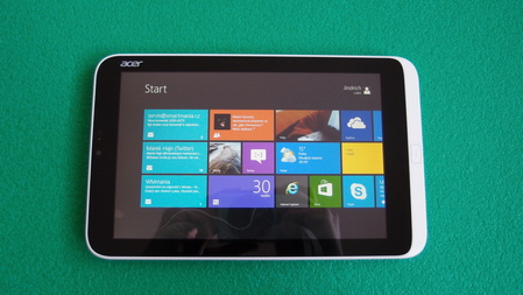 Acer Iconia W3