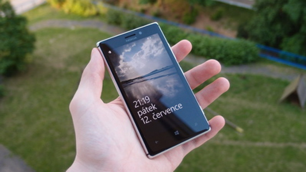Nokia Lumia 925
