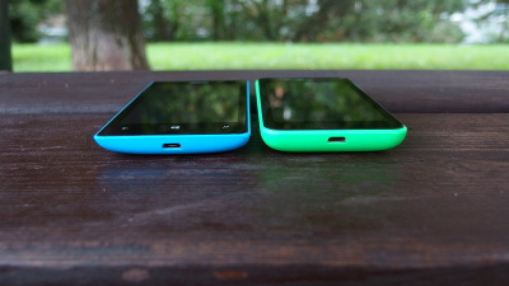 Nokia Lumia 520 vs. 530