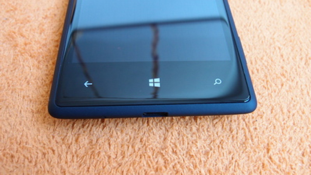 HTC 8X