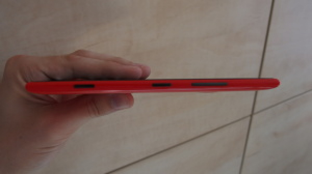 Nokia Lumia 1320 vs. 1520