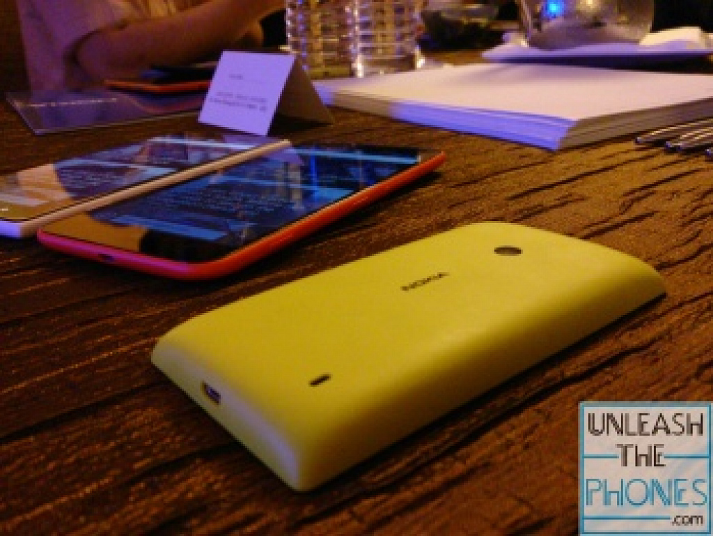Nokia Lumia 525
