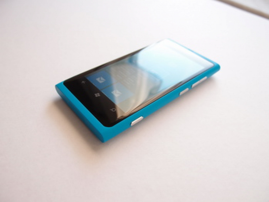 Nokia Lumia 800