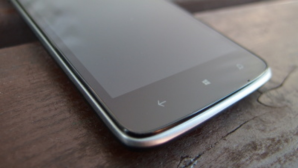Prestigio MultiPhone 8500 Duo