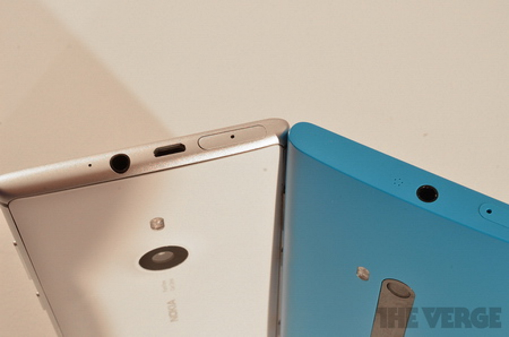 Nokia Lumia 925 vs. Lumia 920