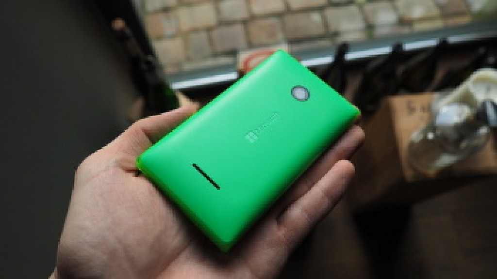 Nokia Lumia 435 a 532
