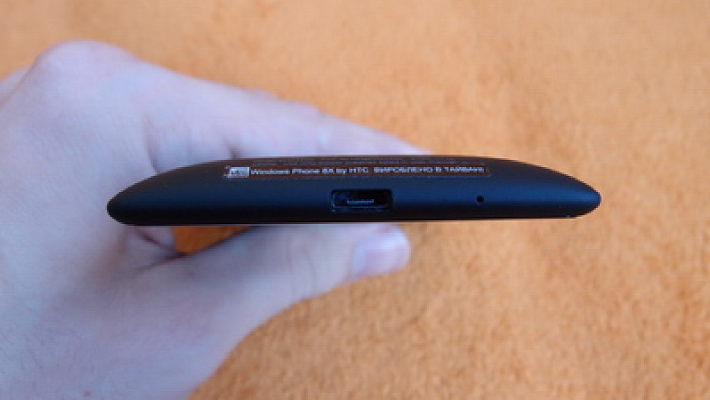HTC 8X