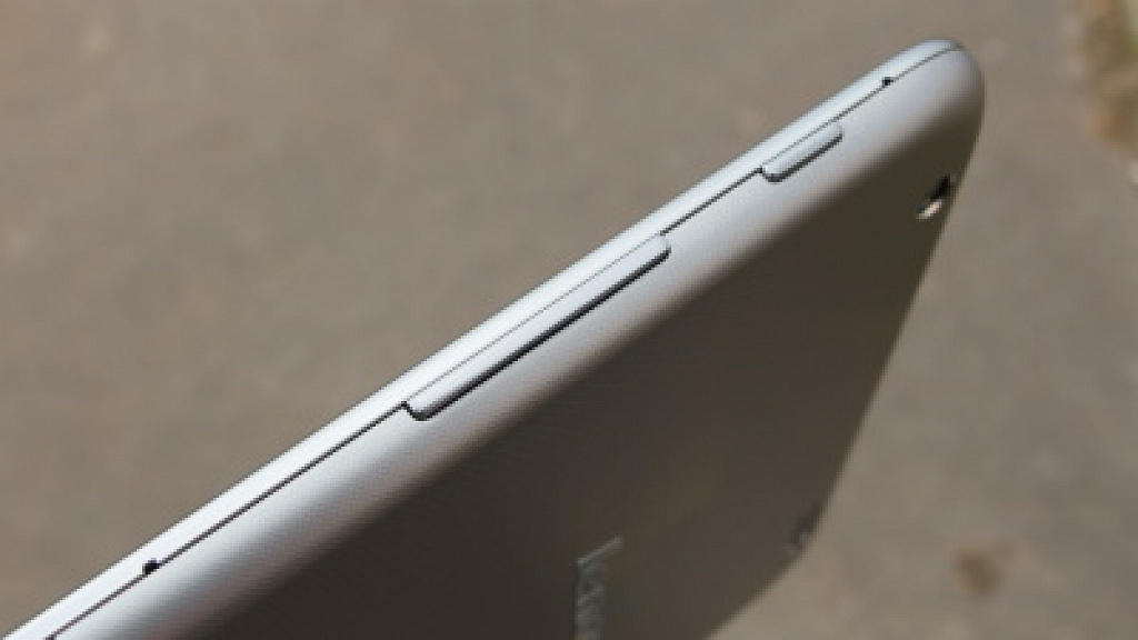 Acer Iconia W4 vs. Lenovo Miix 8 2