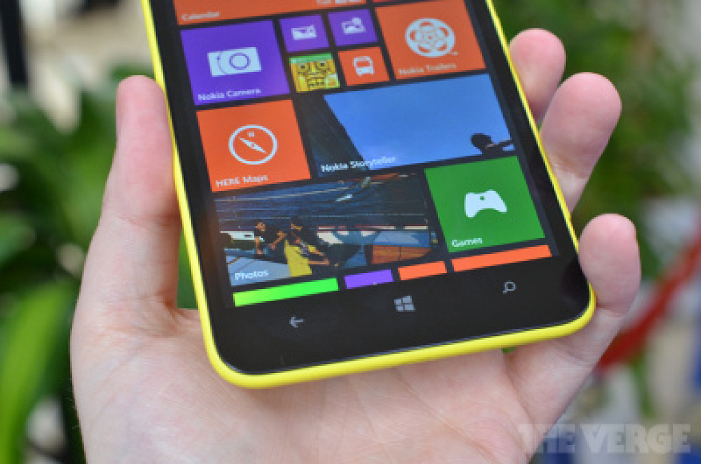 Nokia Lumia 1320