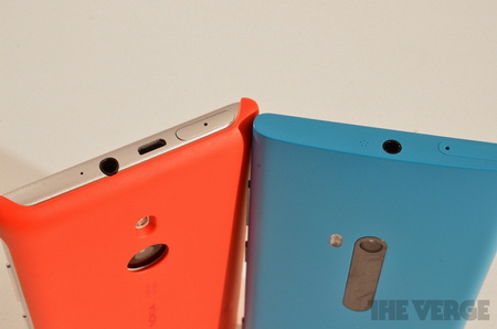 Nokia Lumia 925 vs. Lumia 920