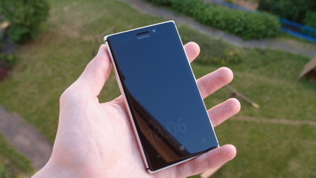 Nokia Lumia 925