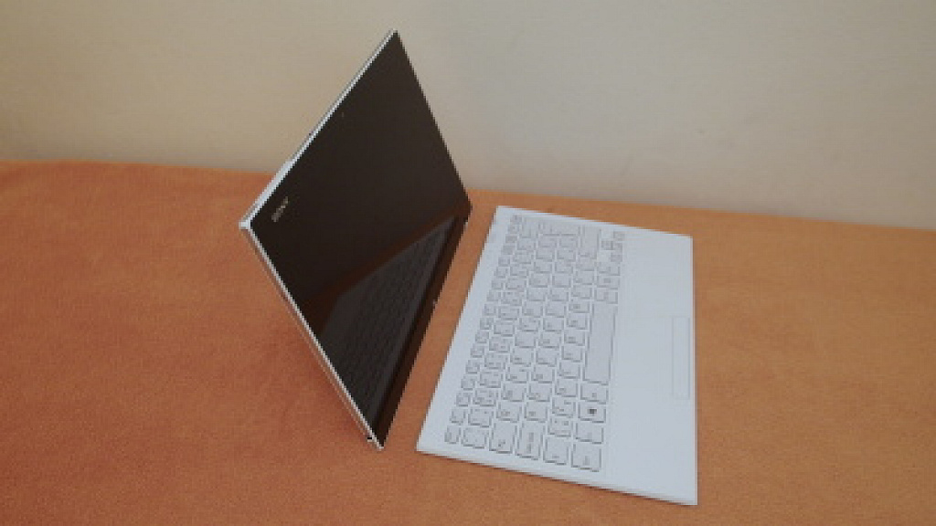 SONY VAIO Tap 11