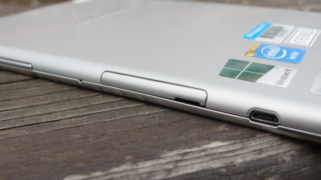 Acer Iconia W4 vs. Lenovo Miix 8 2
