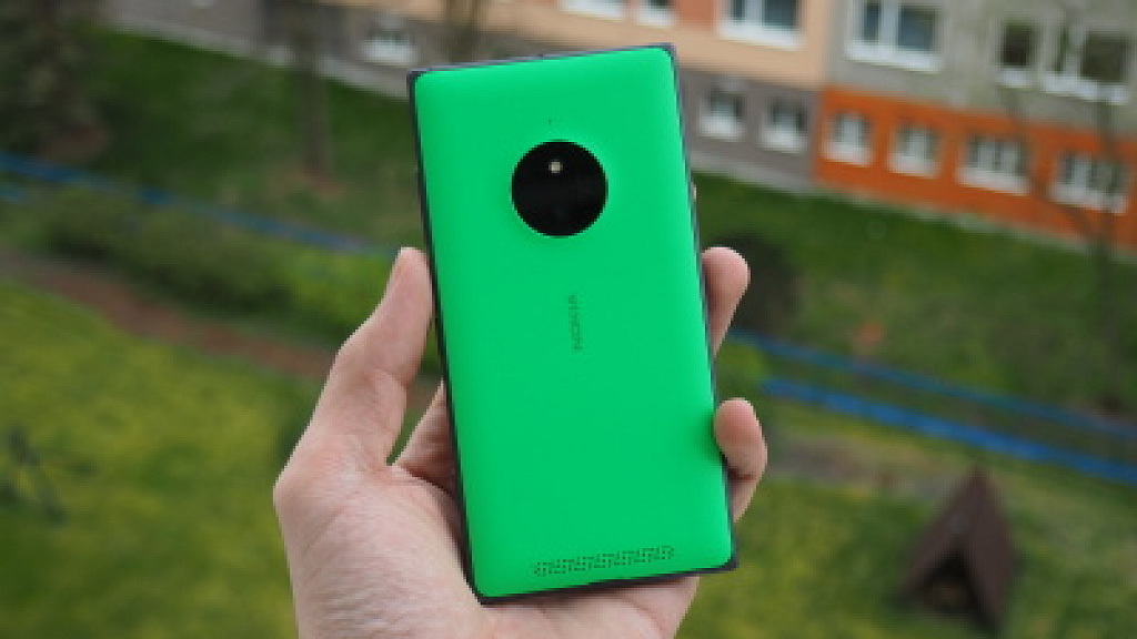 Nokia Lumia 830