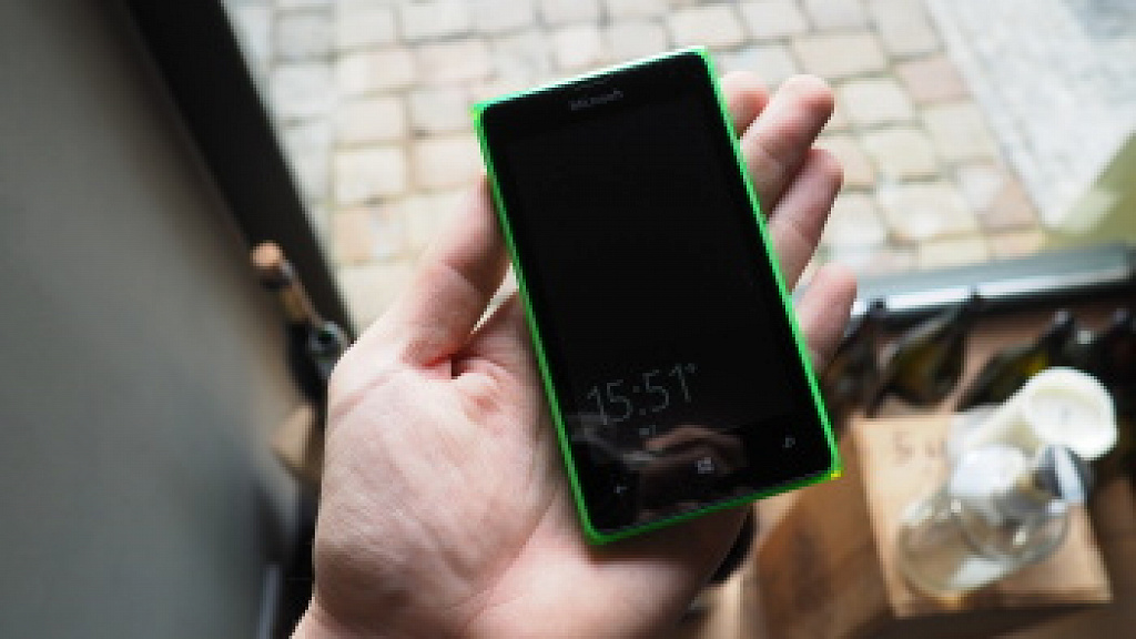 Nokia Lumia 435 a 532
