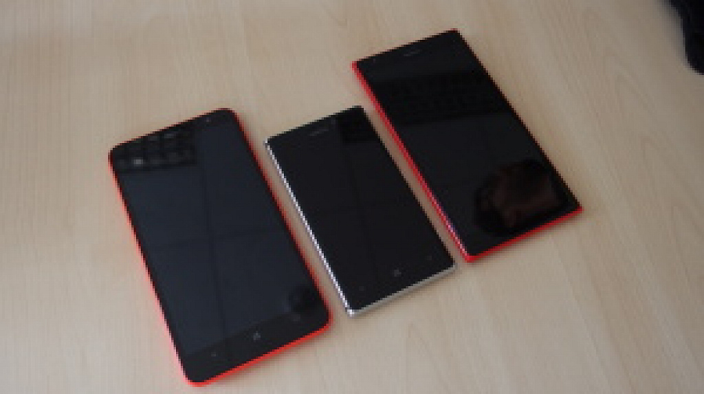Nokia Lumia 1320 vs. 1520