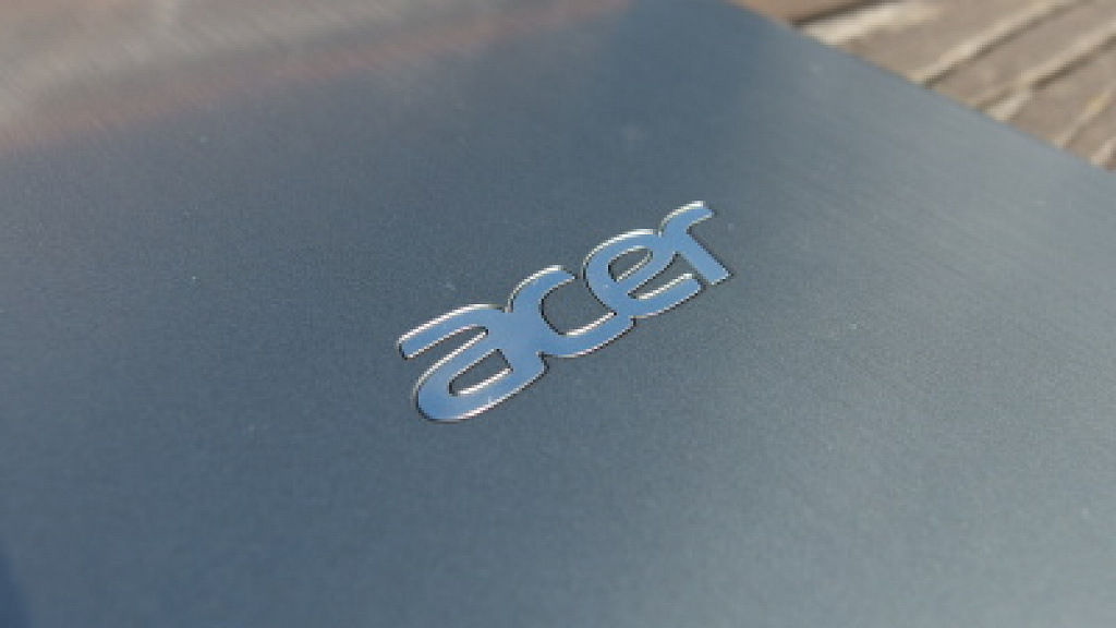 Acer Iconia W4 vs. Lenovo Miix 8 2