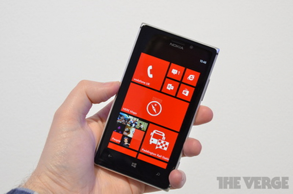 Nokia Lumia 925