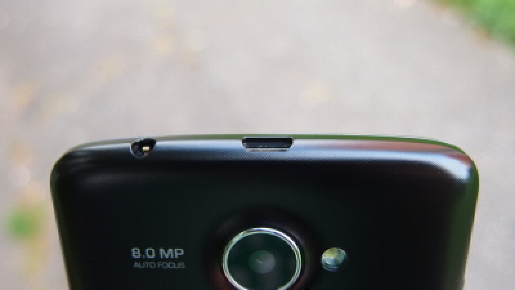 Prestigio MultiPhone 8500 Duo