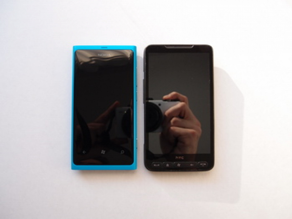 Nokia Lumia 800