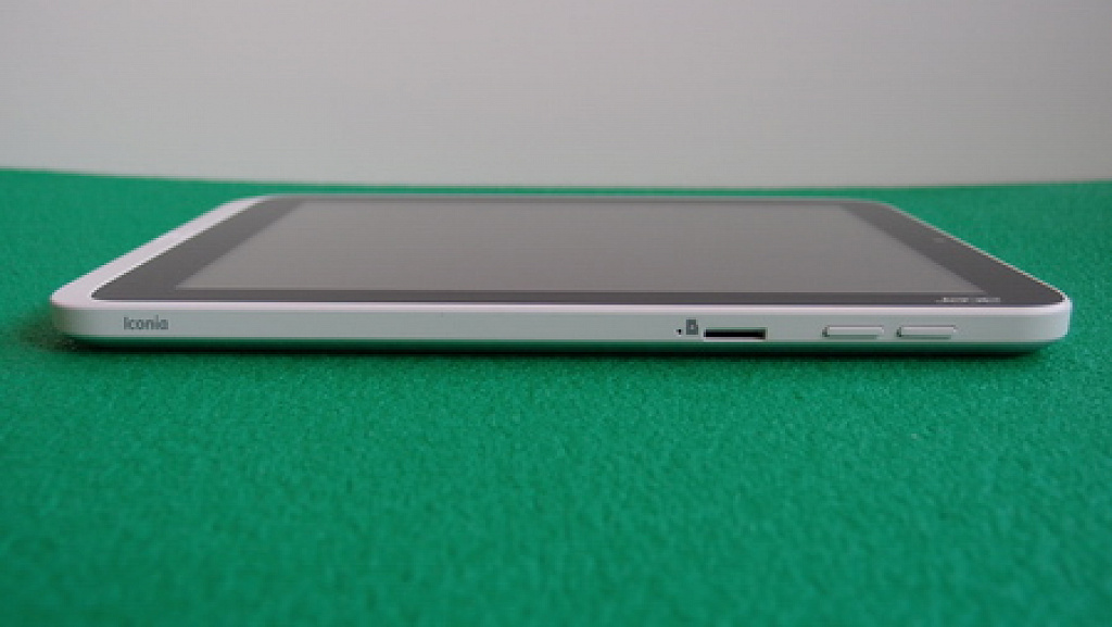 Acer Iconia W3