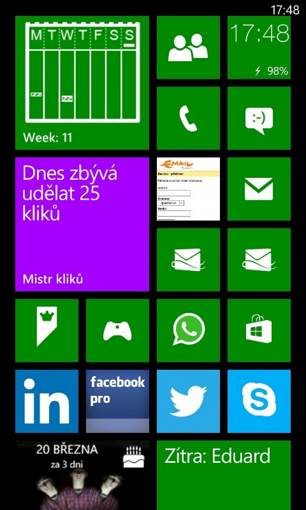 @davous267