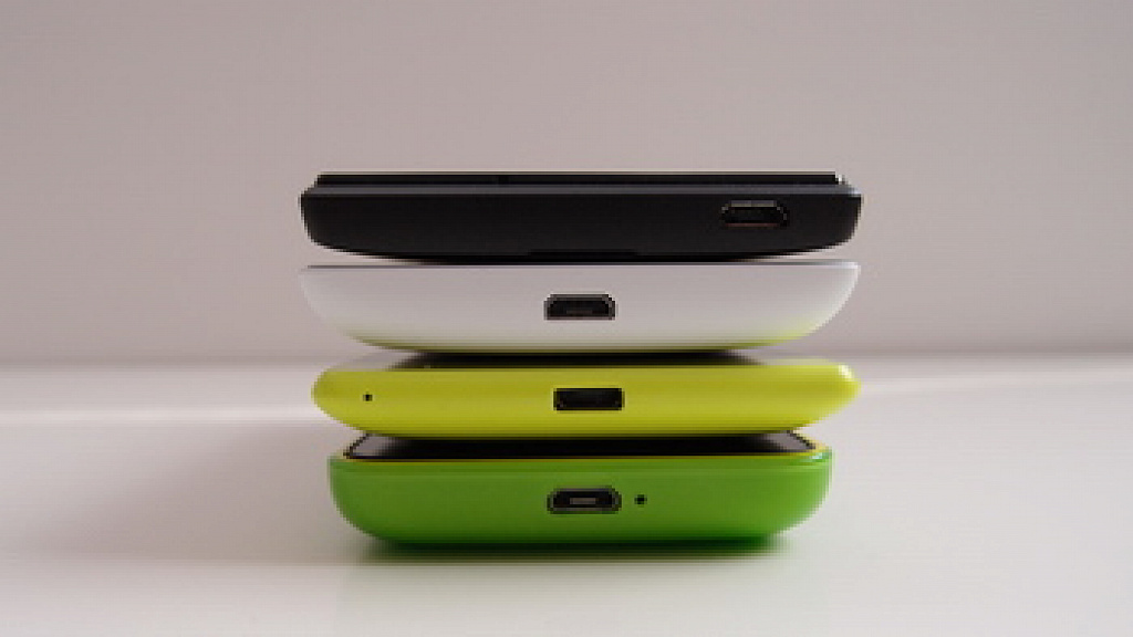 Nokia Lumia 520 vs. Nokai Lumia 620 vs. HTC 8S vs. Huawei Ascend W1
