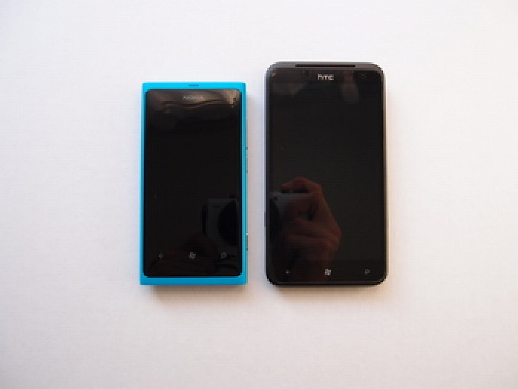 Nokia Lumia 800