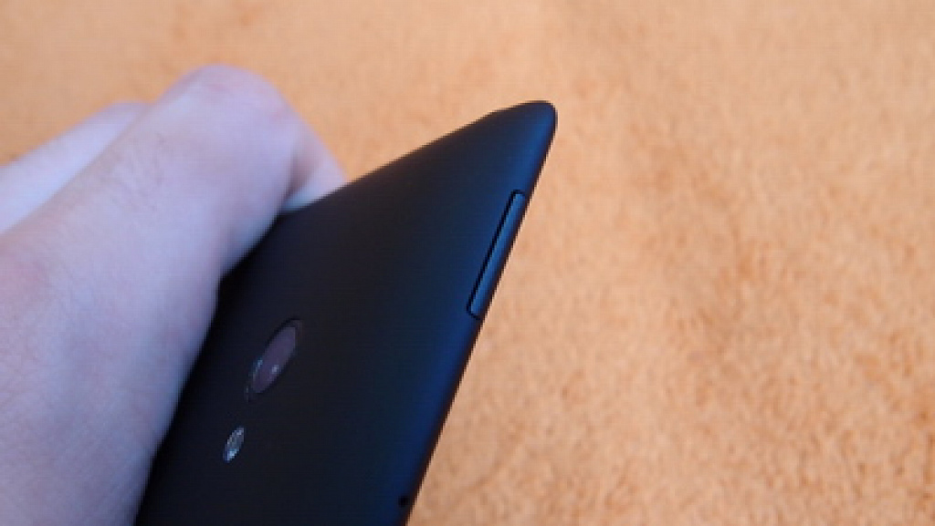 HTC 8X